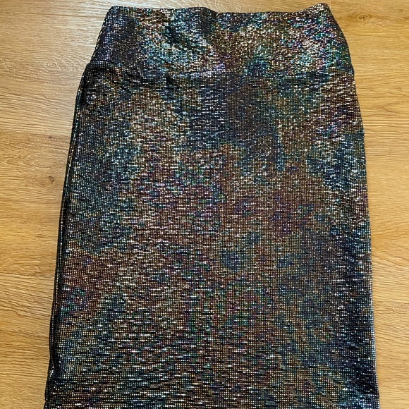 LuLaRoe oil slick skirt